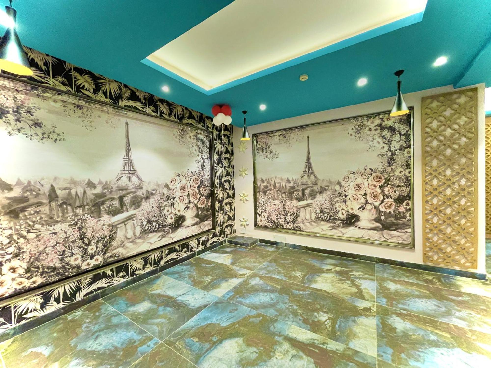 Hotel Kuber Palace: Beachfront Comfort with Temple Proximity Puri Exterior photo